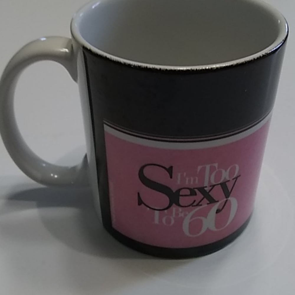 Encore coffee cup. - Picture 5 of 8